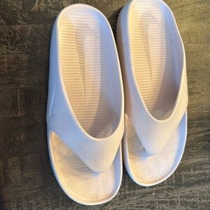 Nike sandals (light lilac)